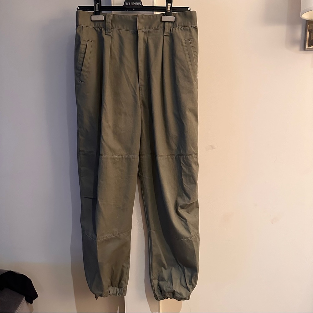 UNIQLO U Pleated Jogger Pants  army green sz 8 - Picture 4 of 11